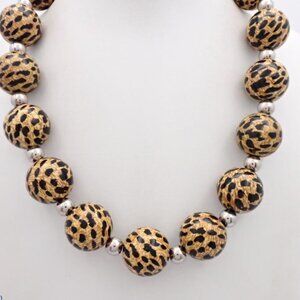 D&G Necklace in Box